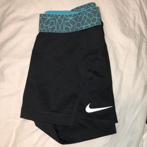 Women’s XS compression short Nike Pros